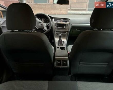 Чорний Фольксваген Гольф, об'ємом двигуна 1.4 л та пробігом 259 тис. км за 7999 $, фото 5 на Automoto.ua