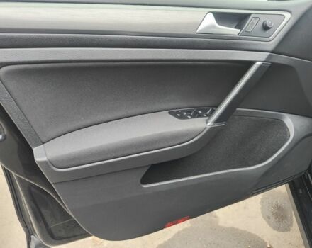 Черный Фольксваген Гольф, объемом двигателя 1.4 л и пробегом 241 тыс. км за 10500 $, фото 18 на Automoto.ua