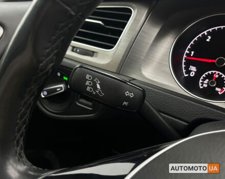 Черный Фольксваген Гольф, объемом двигателя 1.6 л и пробегом 246 тыс. км за 10300 $, фото 14 на Automoto.ua