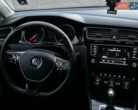 Черный Фольксваген Гольф, объемом двигателя 0 л и пробегом 245 тыс. км за 13200 $, фото 21 на Automoto.ua