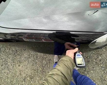 Черный Фольксваген Гольф, объемом двигателя 1.6 л и пробегом 207 тыс. км за 9300 $, фото 88 на Automoto.ua