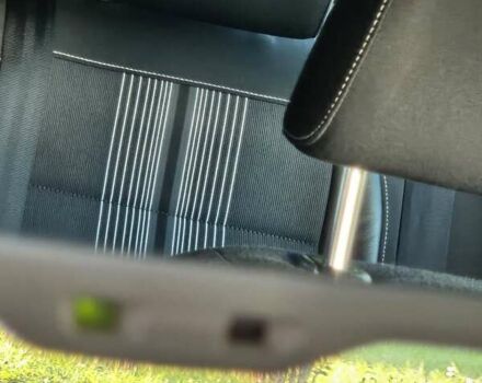 Черный Фольксваген Гольф, объемом двигателя 1.6 л и пробегом 326 тыс. км за 8950 $, фото 37 на Automoto.ua