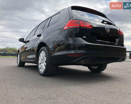 Черный Фольксваген Гольф, объемом двигателя 1.6 л и пробегом 330 тыс. км за 11000 $, фото 14 на Automoto.ua