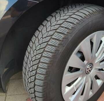 Черный Фольксваген Гольф, объемом двигателя 1.6 л и пробегом 335 тыс. км за 9963 $, фото 23 на Automoto.ua