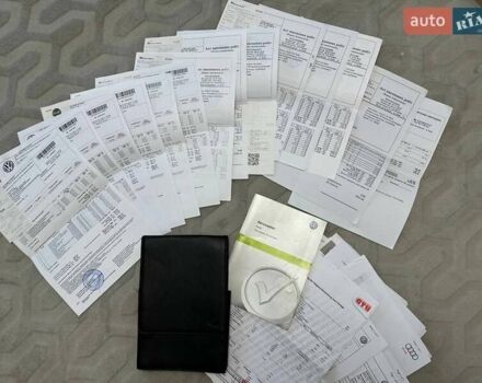 Черный Фольксваген Гольф, объемом двигателя 1.6 л и пробегом 240 тыс. км за 10800 $, фото 37 на Automoto.ua