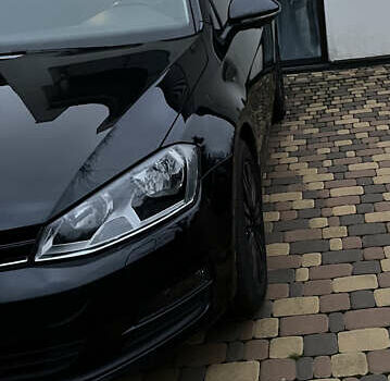 Черный Фольксваген Гольф, объемом двигателя 1.6 л и пробегом 210 тыс. км за 9750 $, фото 5 на Automoto.ua