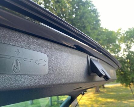 Черный Фольксваген Гольф, объемом двигателя 1.6 л и пробегом 222 тыс. км за 12600 $, фото 9 на Automoto.ua