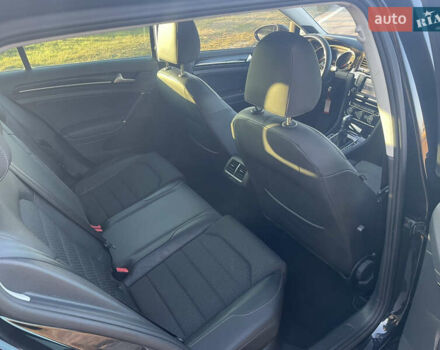 Фольксваген Гольф 2014 в Буске на Automoto.ua Черный Фольксваген Гольф, объемом двигателя 1.2 л и пробегом 253 тыс. км за 10000 $, фото 19 на Automoto.ua