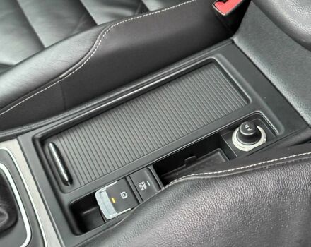 Черный Фольксваген Гольф, объемом двигателя 1.4 л и пробегом 261 тыс. км за 10500 $, фото 19 на Automoto.ua