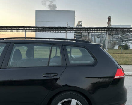 Черный Фольксваген Гольф, объемом двигателя 1.6 л и пробегом 266 тыс. км за 10300 $, фото 11 на Automoto.ua