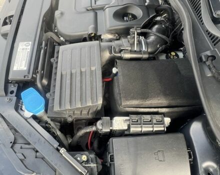 Чорний Фольксваген Гольф, об'ємом двигуна 2 л та пробігом 143 тис. км за 13900 $, фото 15 на Automoto.ua