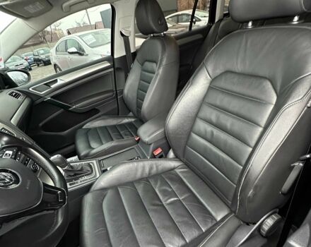 Черный Фольксваген Гольф, объемом двигателя 1.4 л и пробегом 261 тыс. км за 10500 $, фото 18 на Automoto.ua