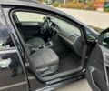 Черный Фольксваген Гольф, объемом двигателя 1.6 л и пробегом 240 тыс. км за 10800 $, фото 19 на Automoto.ua