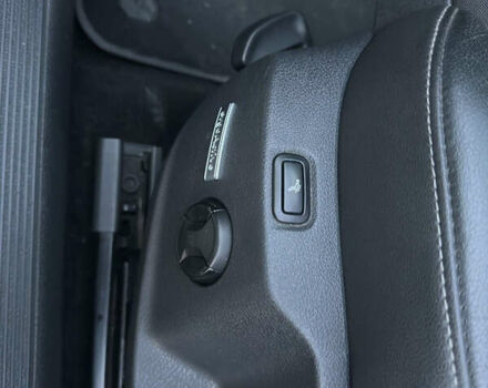 Черный Фольксваген Гольф, объемом двигателя 1.97 л и пробегом 321 тыс. км за 9900 $, фото 21 на Automoto.ua