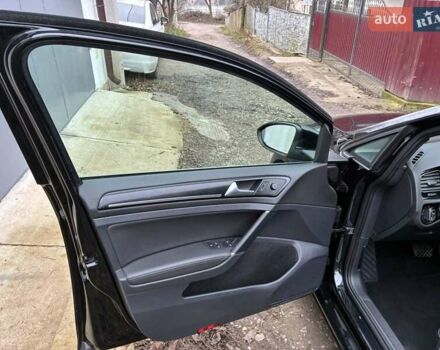 Черный Фольксваген Гольф, объемом двигателя 1.4 л и пробегом 245 тыс. км за 10800 $, фото 4 на Automoto.ua