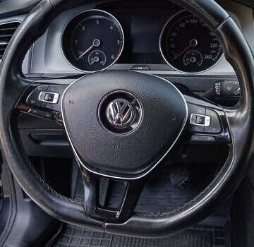 Чорний Фольксваген Гольф, об'ємом двигуна 1.6 л та пробігом 297 тис. км за 9900 $, фото 10 на Automoto.ua