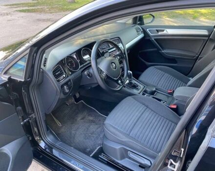 Черный Фольксваген Гольф, объемом двигателя 1.6 л и пробегом 222 тыс. км за 12600 $, фото 14 на Automoto.ua