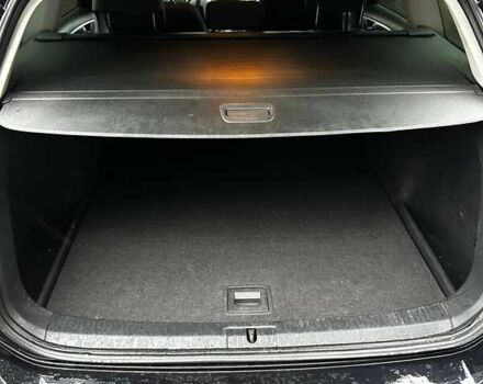 Черный Фольксваген Гольф, объемом двигателя 1.6 л и пробегом 241 тыс. км за 10299 $, фото 12 на Automoto.ua