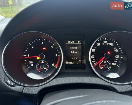Черный Фольксваген Гольф, объемом двигателя 1.97 л и пробегом 189 тыс. км за 10500 $, фото 6 на Automoto.ua