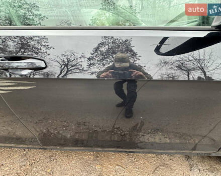 Черный Фольксваген Гольф, объемом двигателя 1.97 л и пробегом 260 тыс. км за 10999 $, фото 17 на Automoto.ua