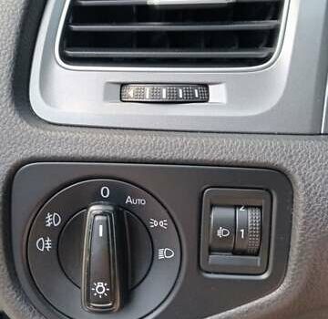 Чорний Фольксваген Гольф, об'ємом двигуна 1.6 л та пробігом 297 тис. км за 9900 $, фото 14 на Automoto.ua