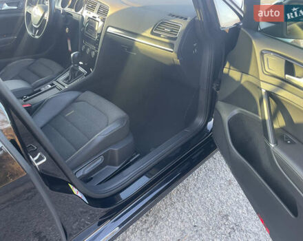 Фольксваген Гольф 2014 в Буске на Automoto.ua Черный Фольксваген Гольф, объемом двигателя 1.2 л и пробегом 253 тыс. км за 10000 $, фото 18 на Automoto.ua