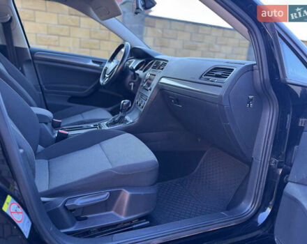 Черный Фольксваген Гольф, объемом двигателя 1.6 л и пробегом 218 тыс. км за 10900 $, фото 36 на Automoto.ua