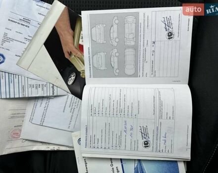 Черный Фольксваген Гольф, объемом двигателя 1.97 л и пробегом 272 тыс. км за 11750 $, фото 40 на Automoto.ua