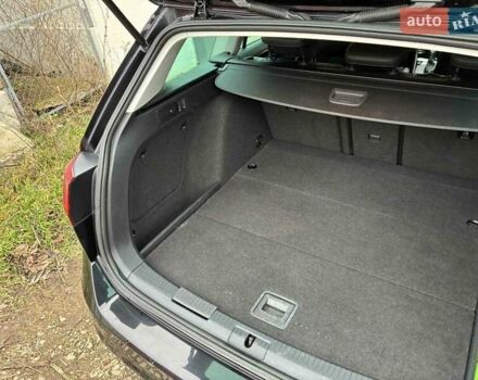 Черный Фольксваген Гольф, объемом двигателя 1.4 л и пробегом 245 тыс. км за 10800 $, фото 20 на Automoto.ua