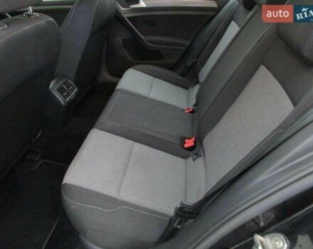 Черный Фольксваген Гольф, объемом двигателя 1.6 л и пробегом 241 тыс. км за 8999 $, фото 9 на Automoto.ua