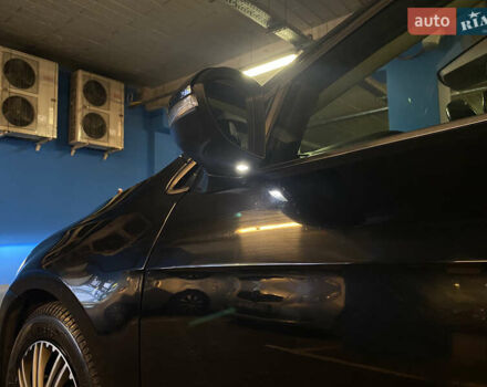 Черный Фольксваген Гольф, объемом двигателя 1.97 л и пробегом 198 тыс. км за 12500 $, фото 24 на Automoto.ua