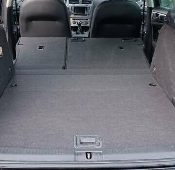 Чорний Фольксваген Гольф, об'ємом двигуна 1.6 л та пробігом 297 тис. км за 9900 $, фото 19 на Automoto.ua