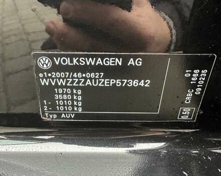 Черный Фольксваген Гольф, объемом двигателя 1.97 л и пробегом 272 тыс. км за 11750 $, фото 29 на Automoto.ua