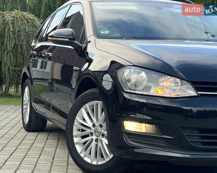 Черный Фольксваген Гольф, объемом двигателя 1.6 л и пробегом 230 тыс. км за 11800 $, фото 16 на Automoto.ua