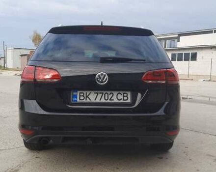 Черный Фольксваген Гольф, объемом двигателя 1.6 л и пробегом 400 тыс. км за 9500 $, фото 1 на Automoto.ua