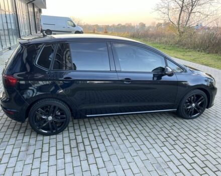 Чорний Фольксваген Гольф, об'ємом двигуна 2 л та пробігом 143 тис. км за 13900 $, фото 1 на Automoto.ua