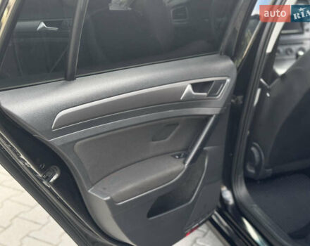 Чорний Фольксваген Гольф, об'ємом двигуна 1.6 л та пробігом 320 тис. км за 9500 $, фото 30 на Automoto.ua