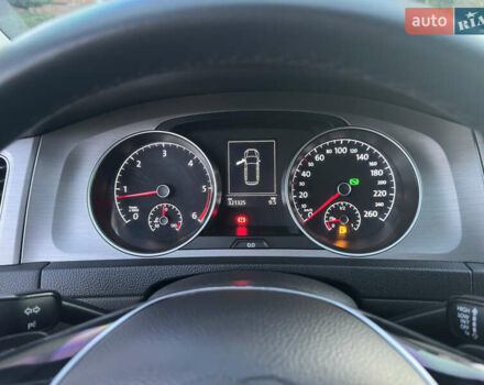 Черный Фольксваген Гольф, объемом двигателя 1.97 л и пробегом 321 тыс. км за 9900 $, фото 19 на Automoto.ua