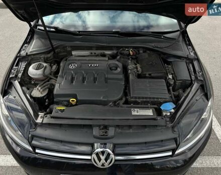 Черный Фольксваген Гольф, объемом двигателя 1.6 л и пробегом 240 тыс. км за 10800 $, фото 30 на Automoto.ua