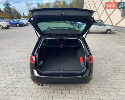 Черный Фольксваген Гольф, объемом двигателя 1.97 л и пробегом 198 тыс. км за 12500 $, фото 4 на Automoto.ua