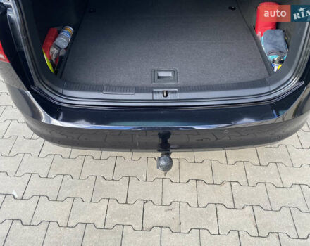 Черный Фольксваген Гольф, объемом двигателя 1.97 л и пробегом 198 тыс. км за 12500 $, фото 9 на Automoto.ua