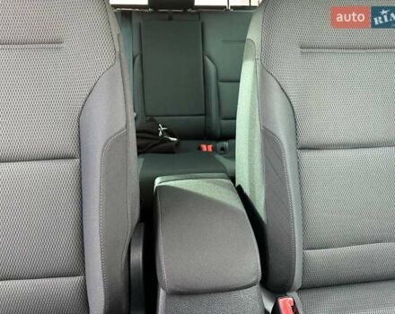 Черный Фольксваген Гольф, объемом двигателя 1.6 л и пробегом 240 тыс. км за 10800 $, фото 27 на Automoto.ua