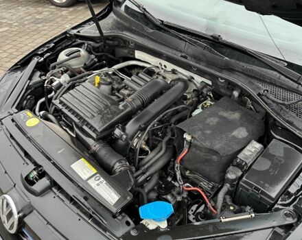 Черный Фольксваген Гольф, объемом двигателя 1.4 л и пробегом 261 тыс. км за 10500 $, фото 22 на Automoto.ua