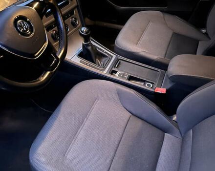 Черный Фольксваген Гольф, объемом двигателя 1.6 л и пробегом 210 тыс. км за 9750 $, фото 9 на Automoto.ua