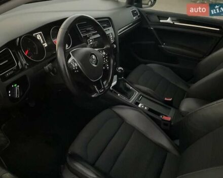 Черный Фольксваген Гольф, объемом двигателя 1.97 л и пробегом 181 тыс. км за 10500 $, фото 10 на Automoto.ua