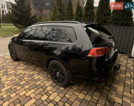 Черный Фольксваген Гольф, объемом двигателя 1.6 л и пробегом 210 тыс. км за 9750 $, фото 4 на Automoto.ua