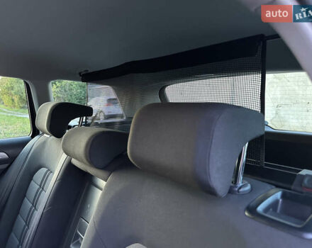 Черный Фольксваген Гольф, объемом двигателя 2 л и пробегом 248 тыс. км за 11999 $, фото 72 на Automoto.ua