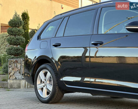 Черный Фольксваген Гольф, объемом двигателя 2 л и пробегом 248 тыс. км за 11999 $, фото 25 на Automoto.ua