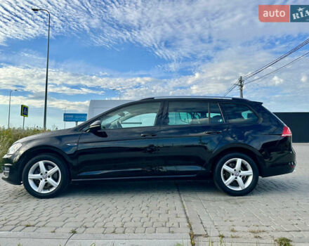 Черный Фольксваген Гольф, объемом двигателя 1.6 л и пробегом 223 тыс. км за 11900 $, фото 14 на Automoto.ua