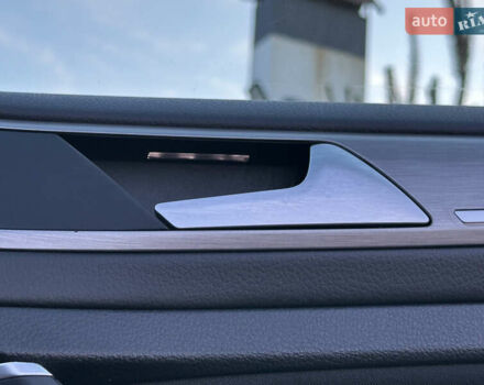 Черный Фольксваген Гольф, объемом двигателя 2 л и пробегом 248 тыс. км за 11999 $, фото 80 на Automoto.ua